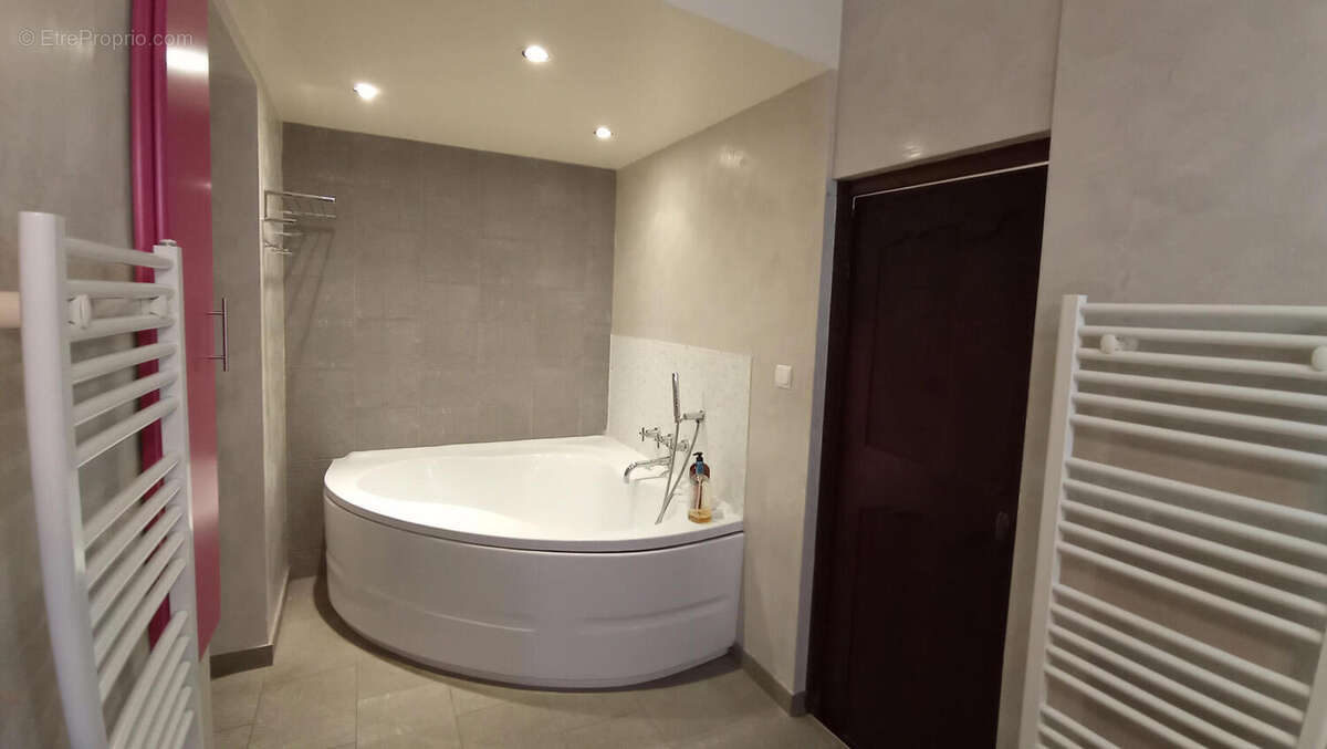 1668442452035 - Maison à OLORON-SAINTE-MARIE