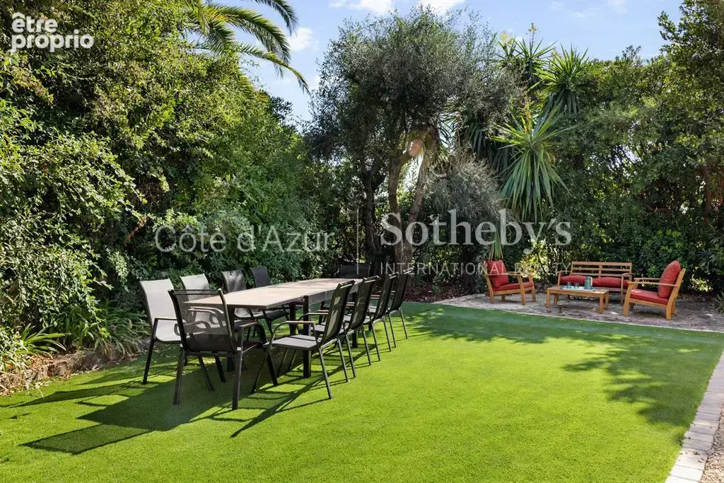 Photo Appartement à Mougins au prix de 549 000€