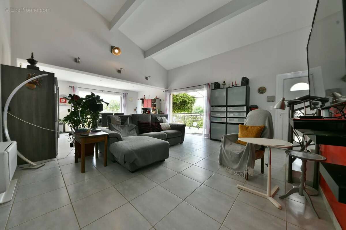 Maison à UZES