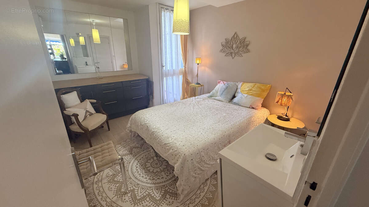 Appartement à CANDILLARGUES