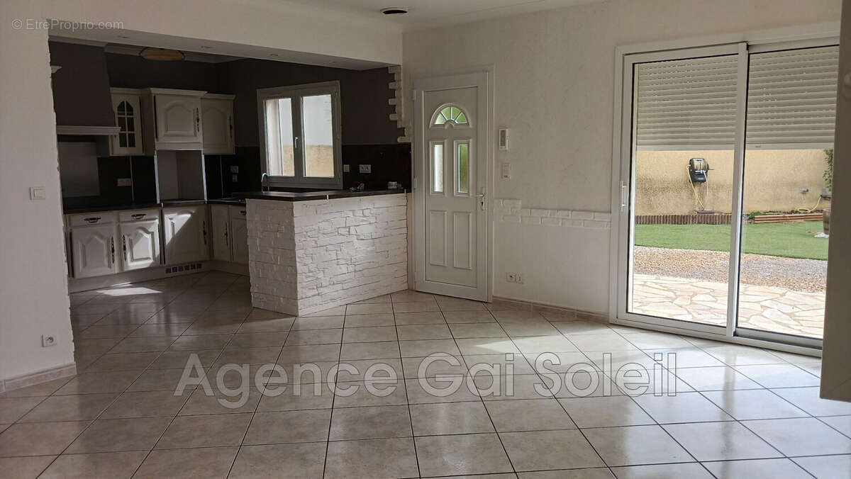 Maison à THEZAN-LES-BEZIERS