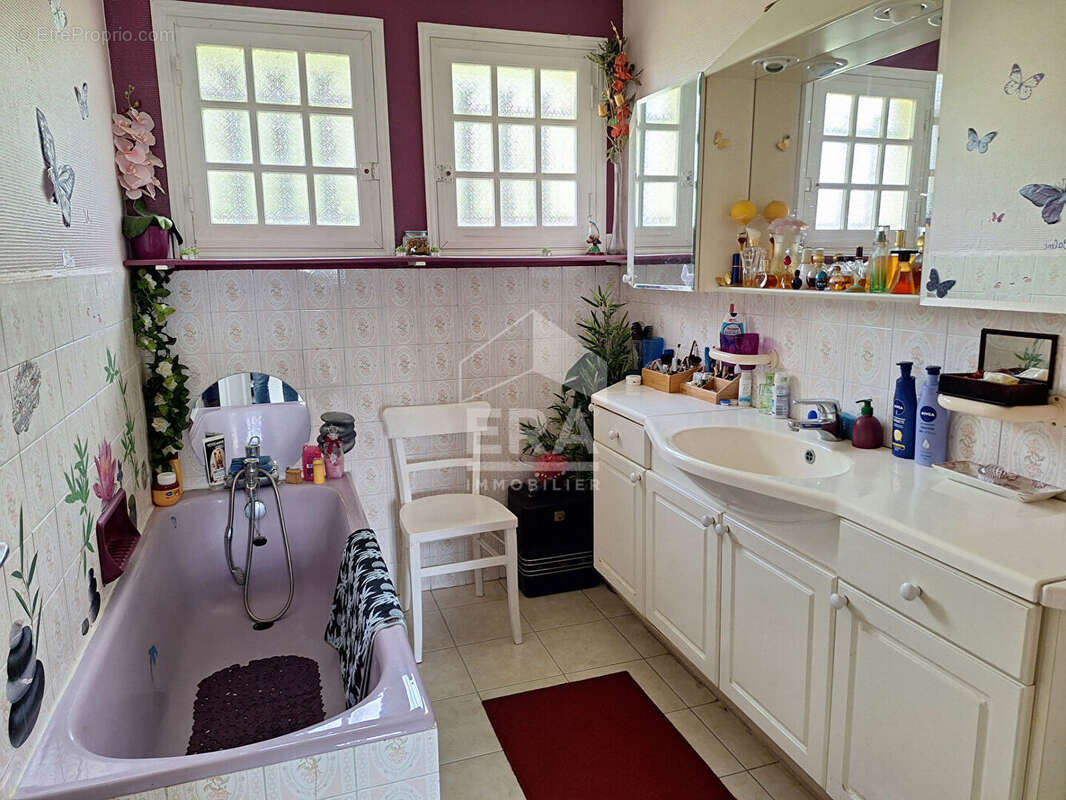 Maison à MONTPON-MENESTEROL