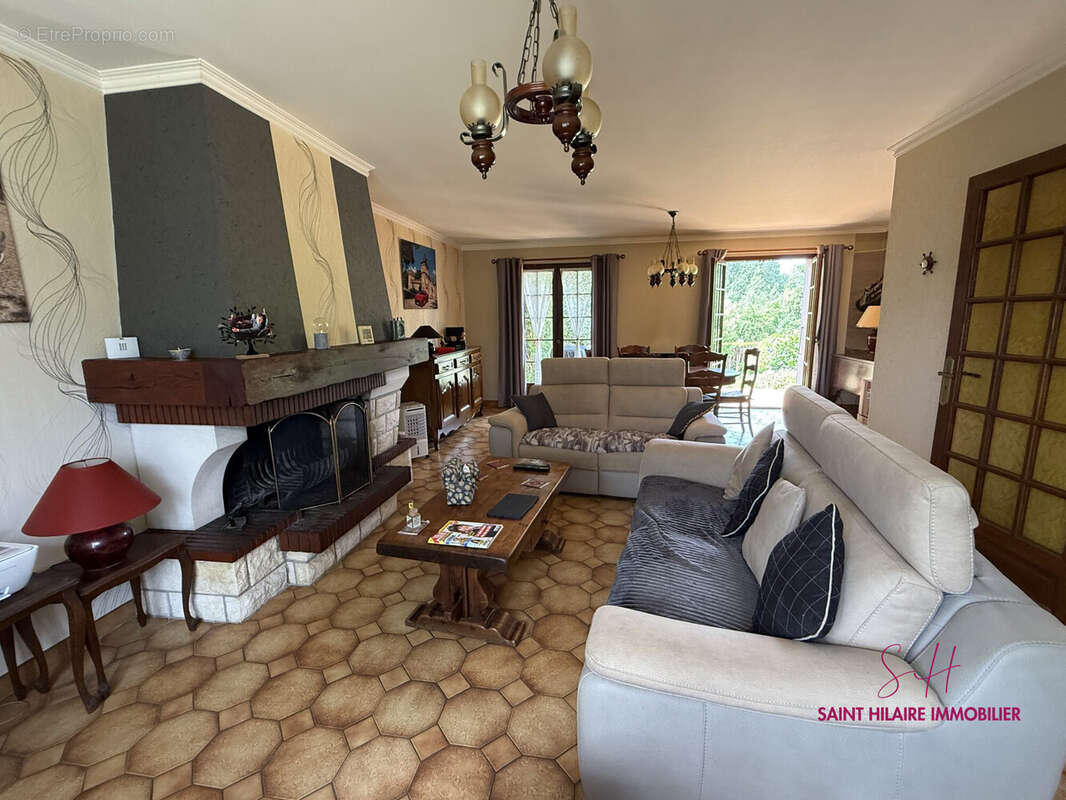 Maison 172 m² à Clery-Saint-Andre  - photo 4