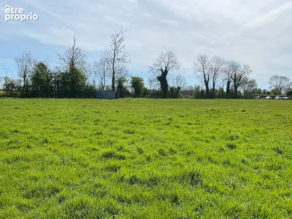 Terrain à NONANT