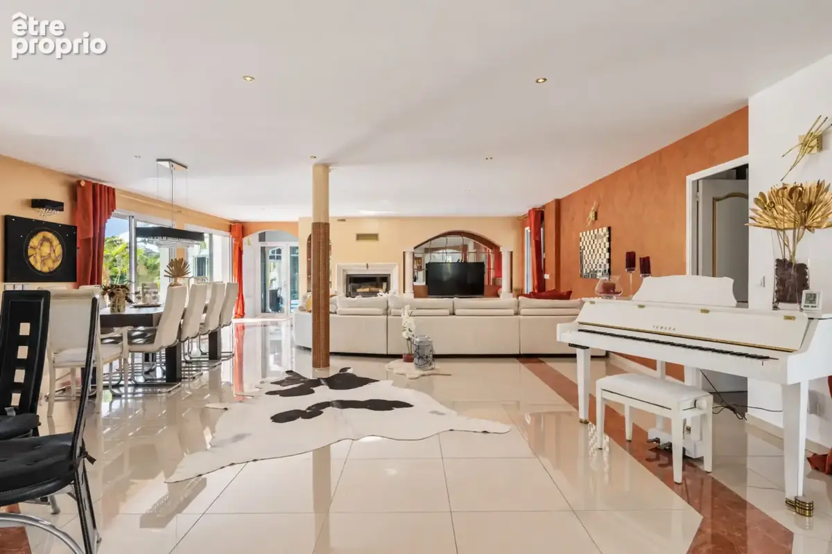Somptueuse Villa de 570m2 - photo 4