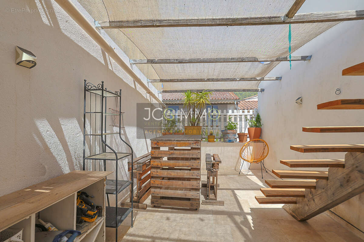 Maison de village T5 + Garage + Terrasses - photo 10