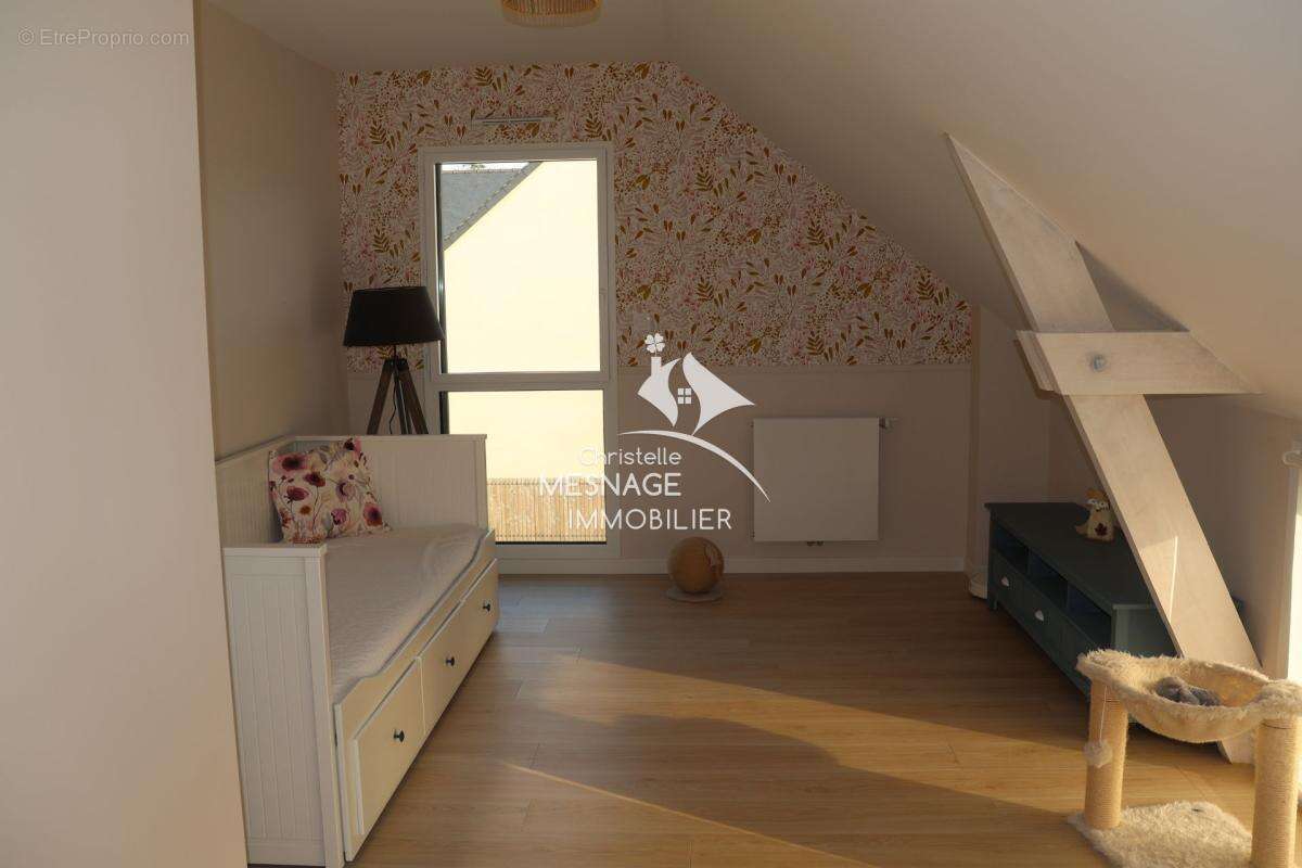 Maison à LE MINIHIC-SUR-RANCE