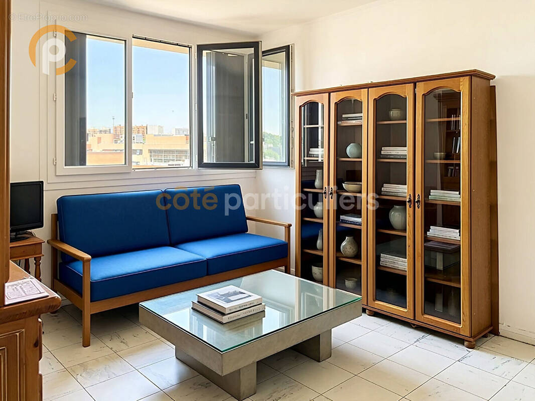Appartement à IVRY-SUR-SEINE