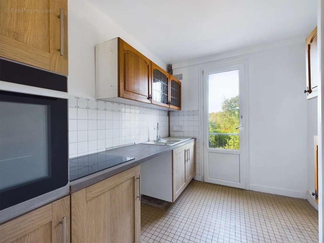 Appartement à ROMILLY-SUR-SEINE