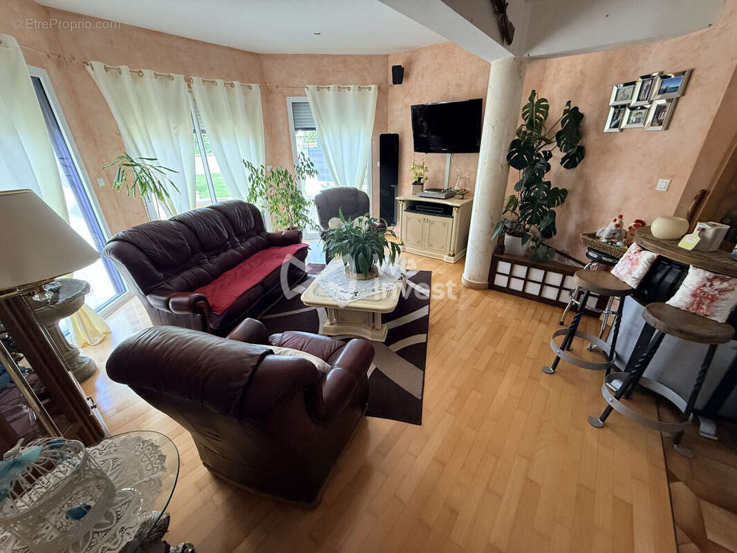 Maison à PLESSE