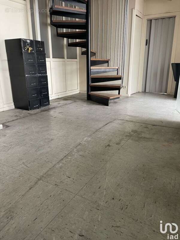 Photo 3 - Commerce à RIVE-DE-GIER