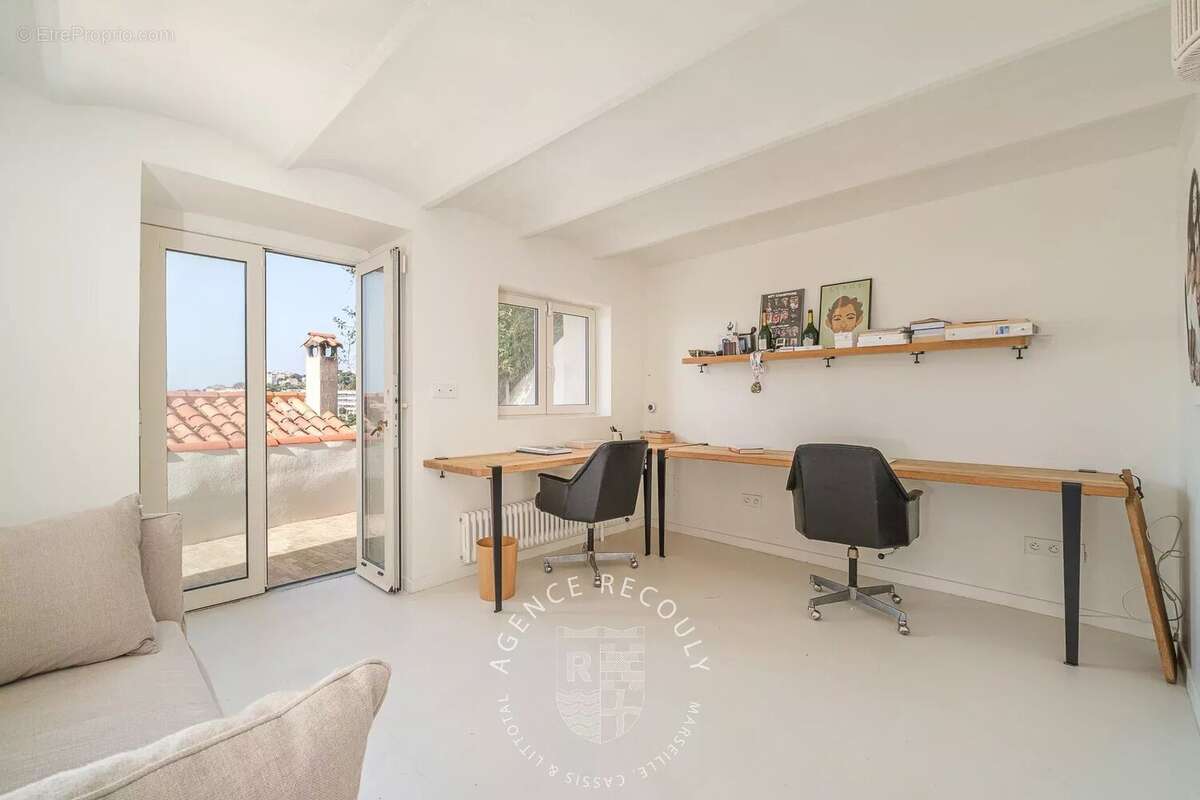 Maison à MARSEILLE-7E