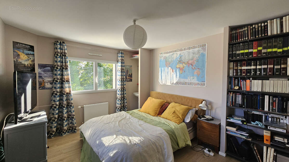 Maison à SAINT-ERBLON