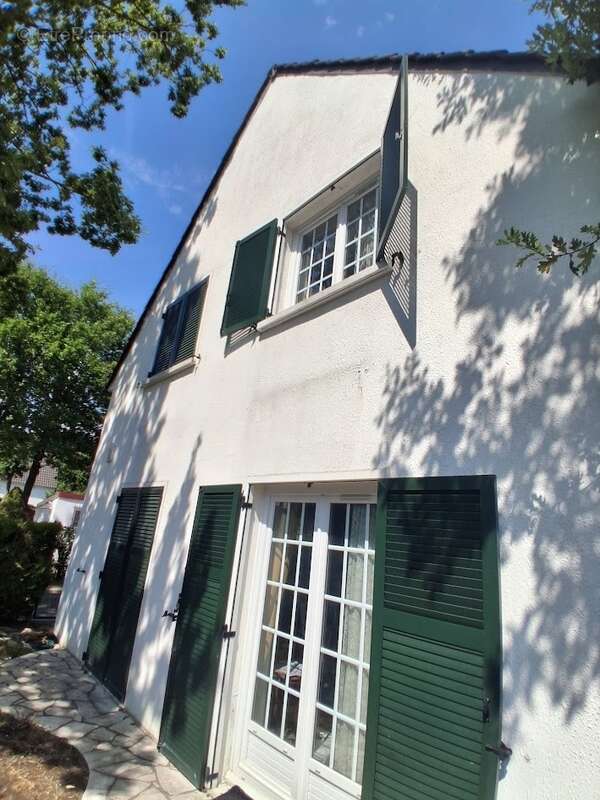 Maison 154 m² à Yerres  - photo 3