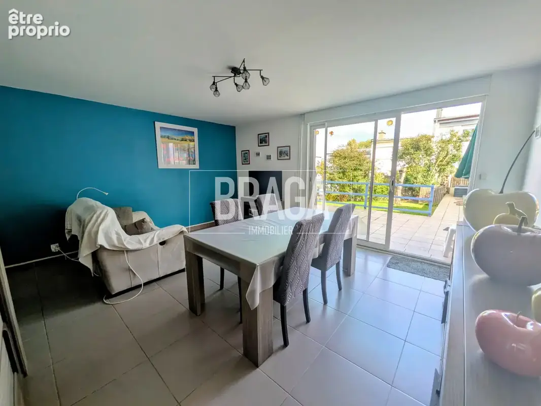 Maison Semi Mitoyenne   80 m2   Vue Mer & Cathédrale - photo 4