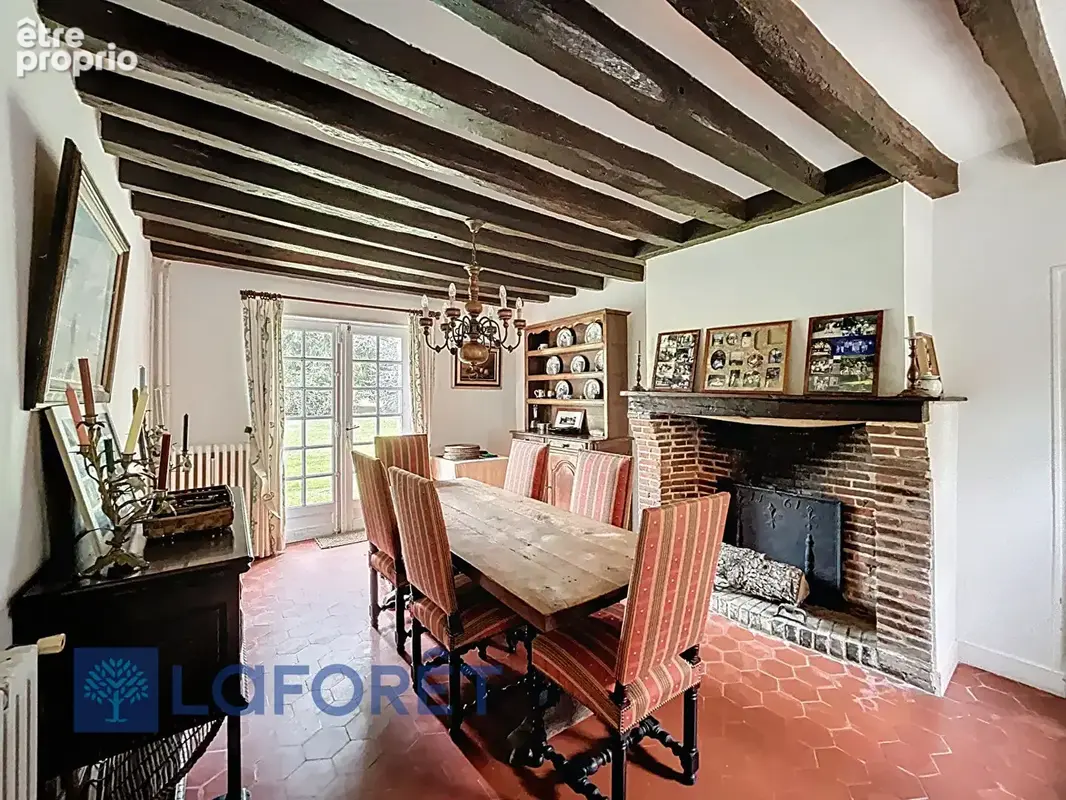 Propriété de 2 maisons  et dépendances MOUSSONVILLIERS - photo 10