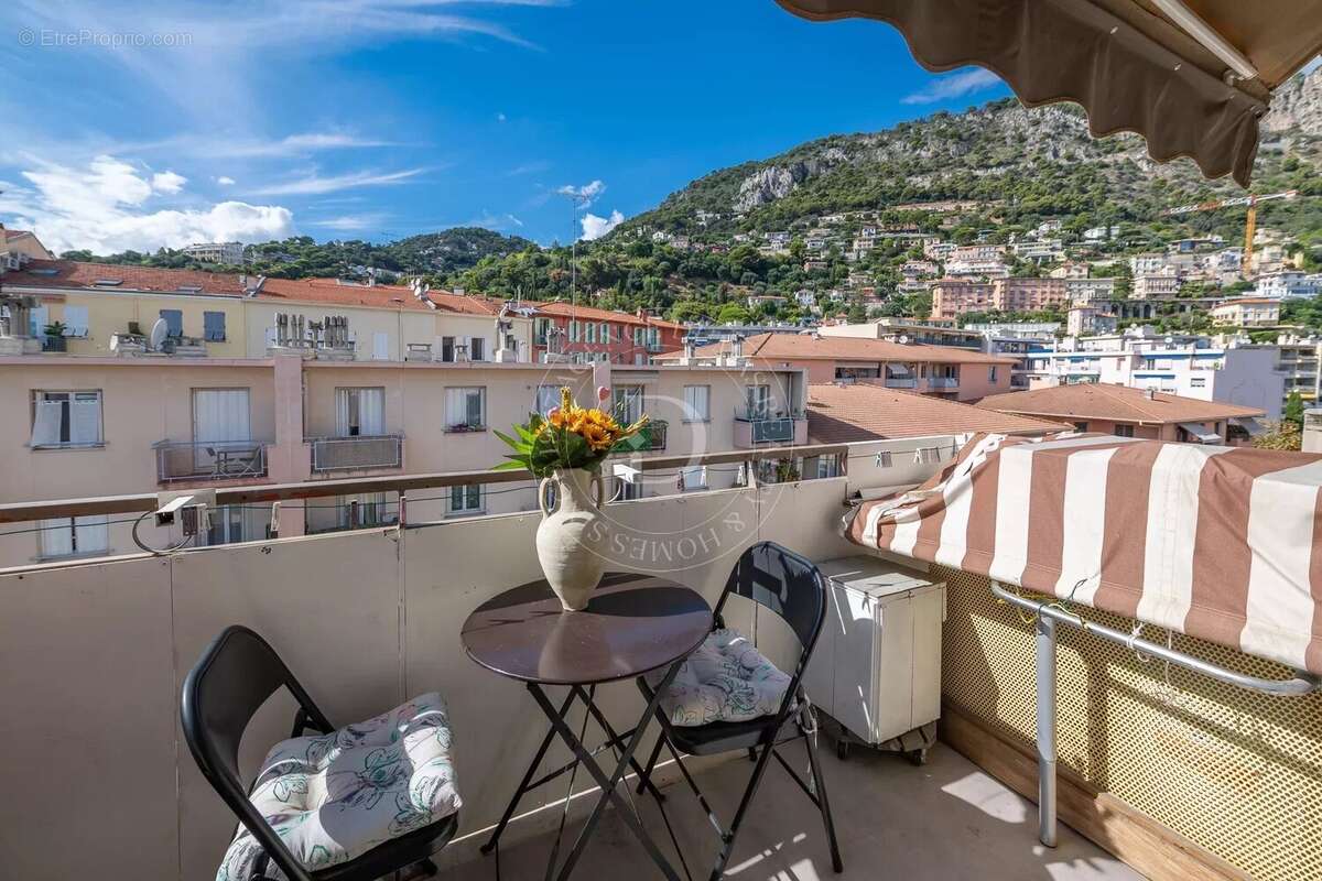 Appartement à BEAULIEU-SUR-MER