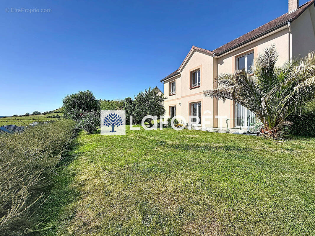Maison à AMFREVILLE-LA-MI-VOIE