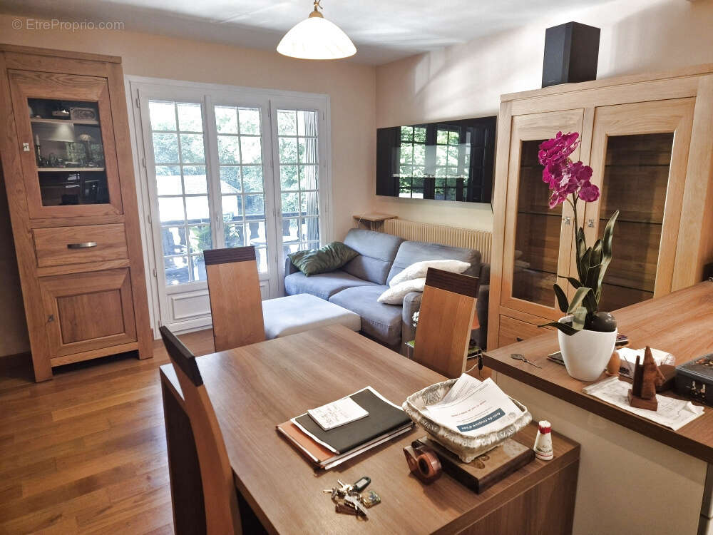 Appartement à CROZET