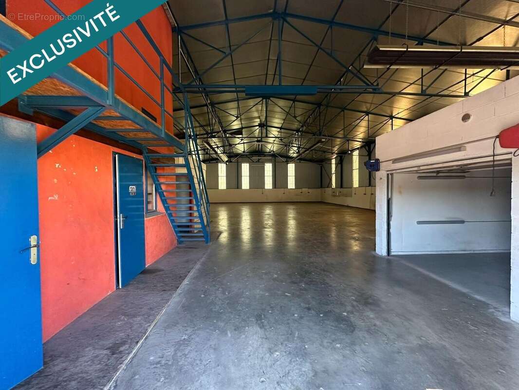 Photo 6 - Commerce à NEVOY