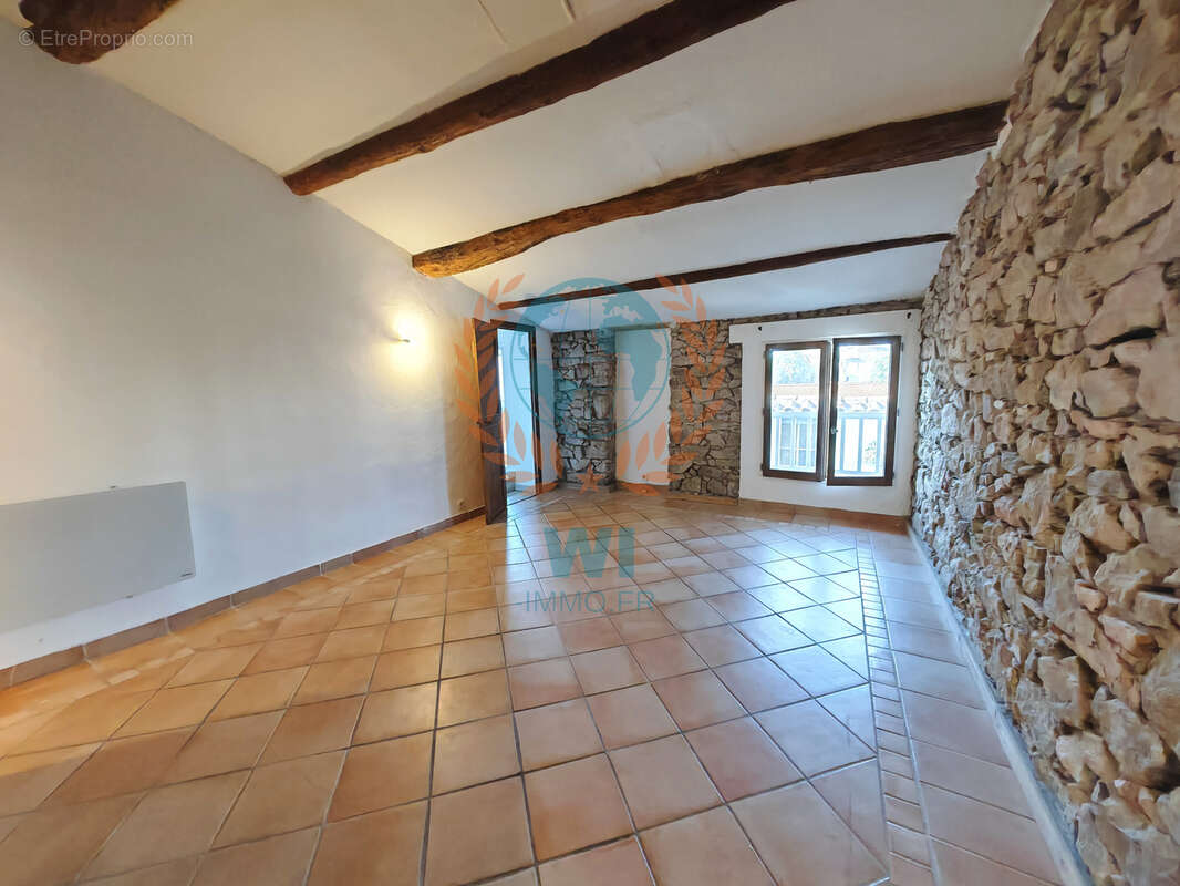 Maison de village avec extérieur - photo 11