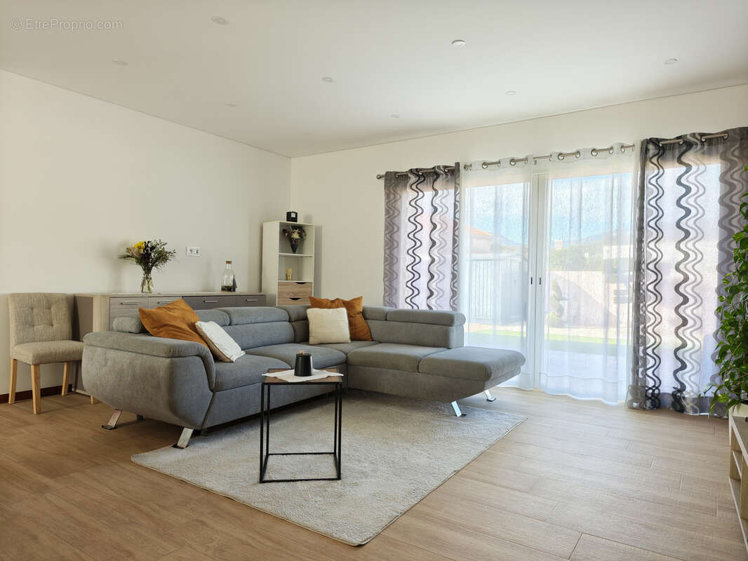 Maison à PORTO-VECCHIO