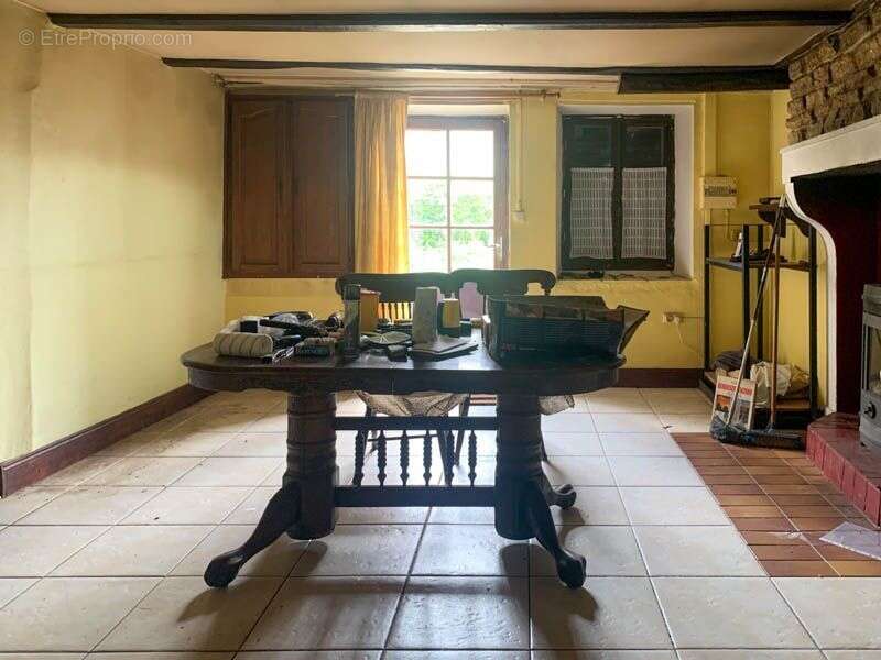 Maison à SAUZE-VAUSSAIS