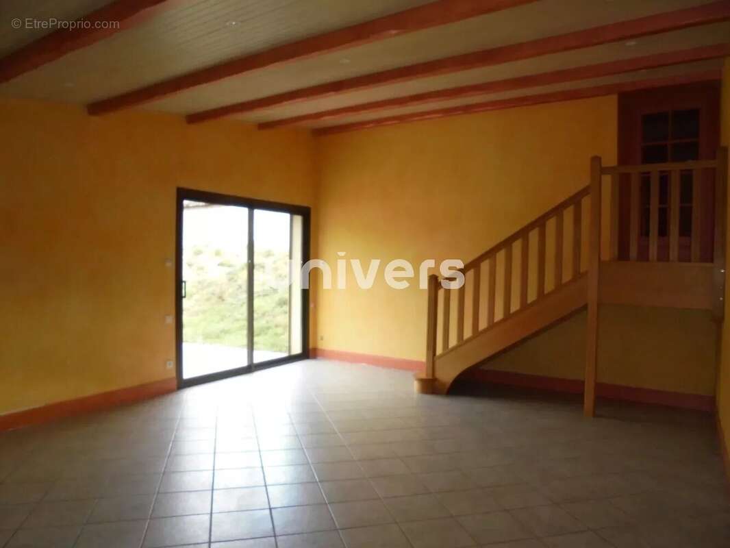 Maison à SAINT-PERAY