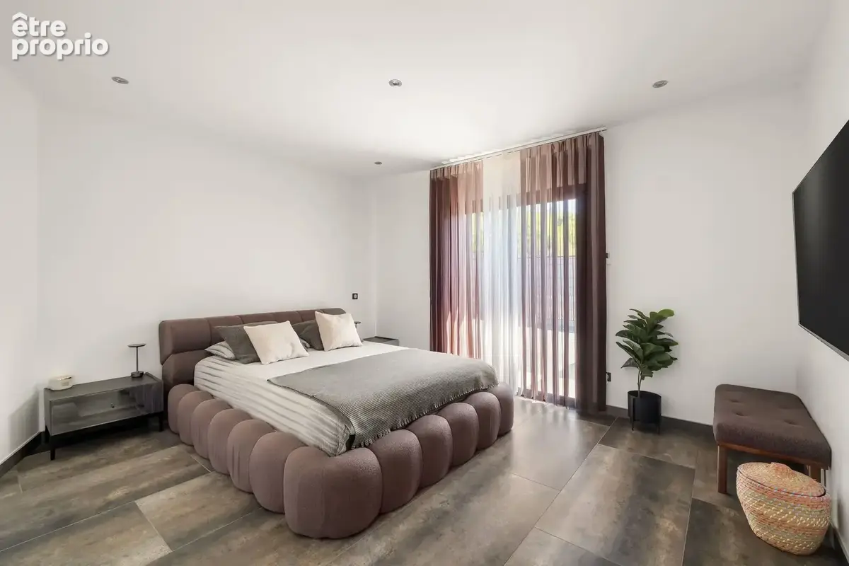 Maison t5 de 244 m2 - photo 18