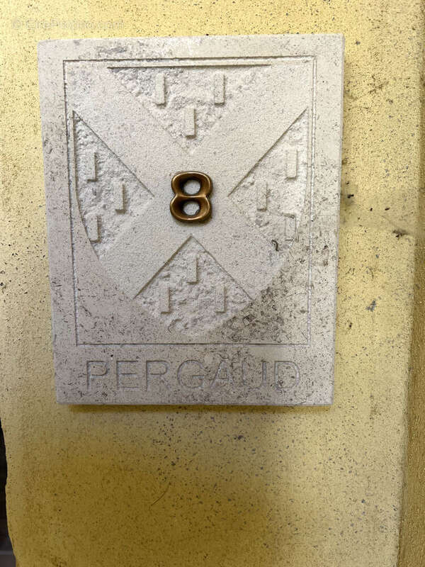 Appartement à BYANS-SUR-DOUBS