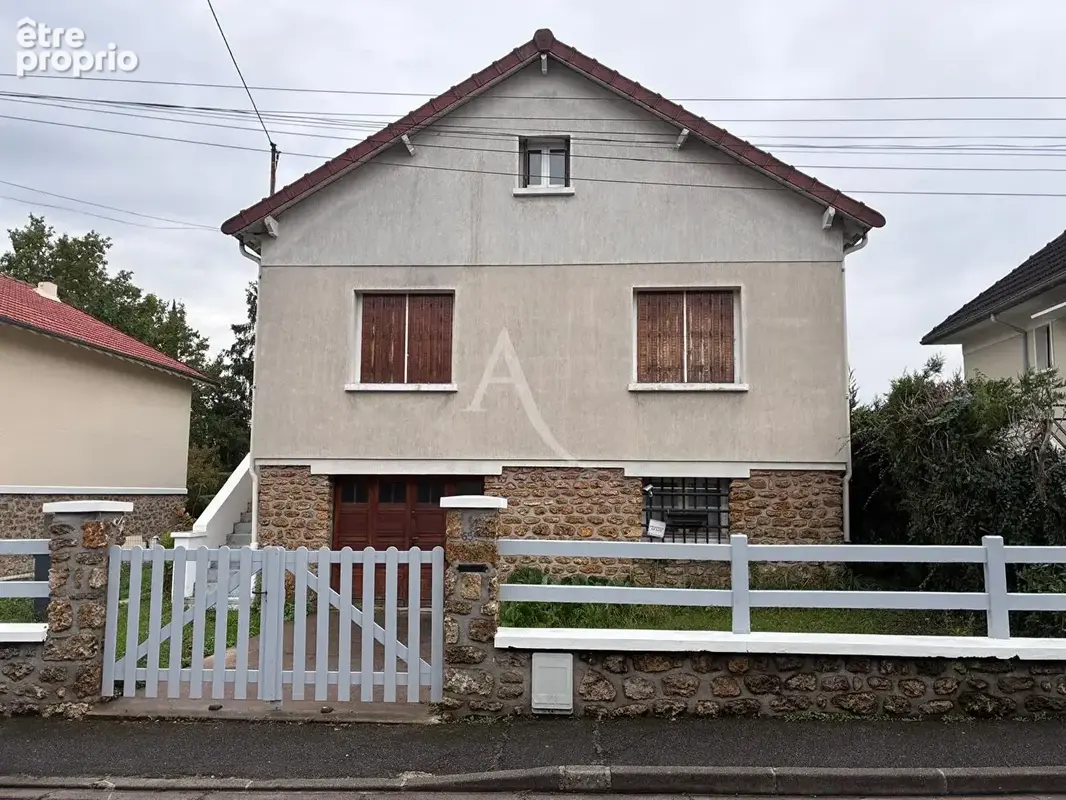 Maison à YERRES