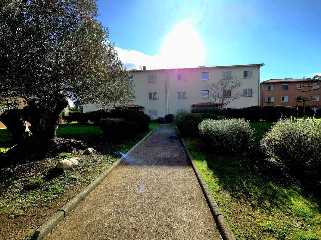 Appartement à PORTO-VECCHIO