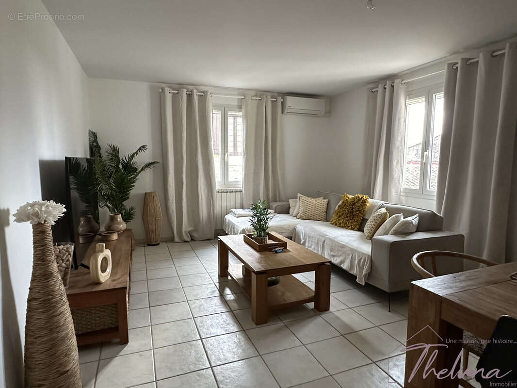 Appartement à BEAUCAIRE