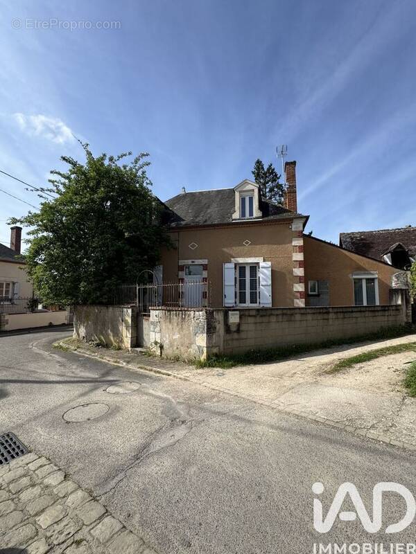 Photo 1 - Maison à REUILLY