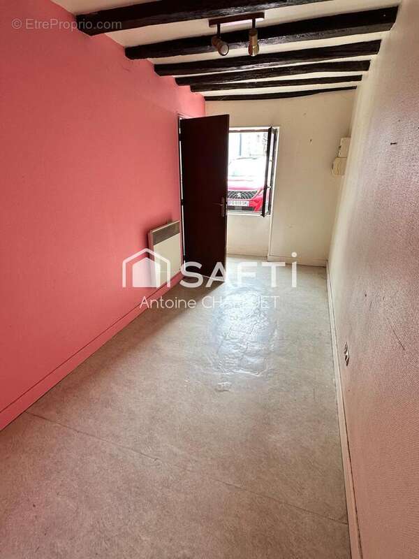 Photo 9 - Maison à SAINT-GENOU