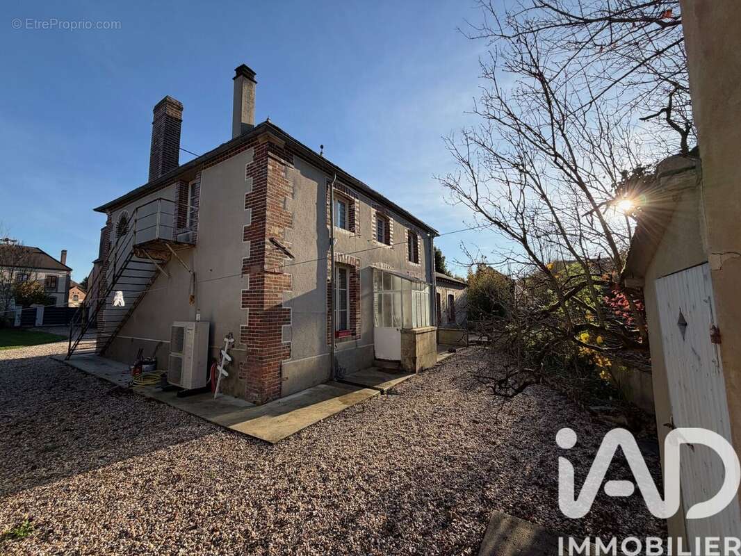 Photo 6 - Maison à CHARNY