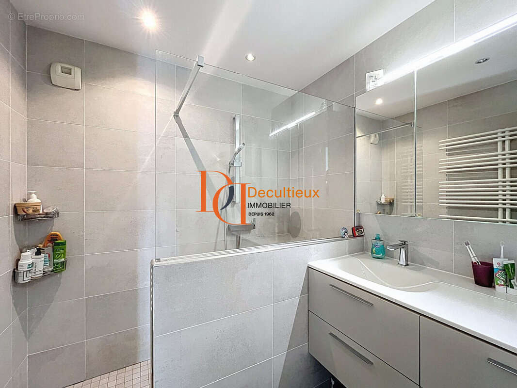 Appartement à LYON-5E