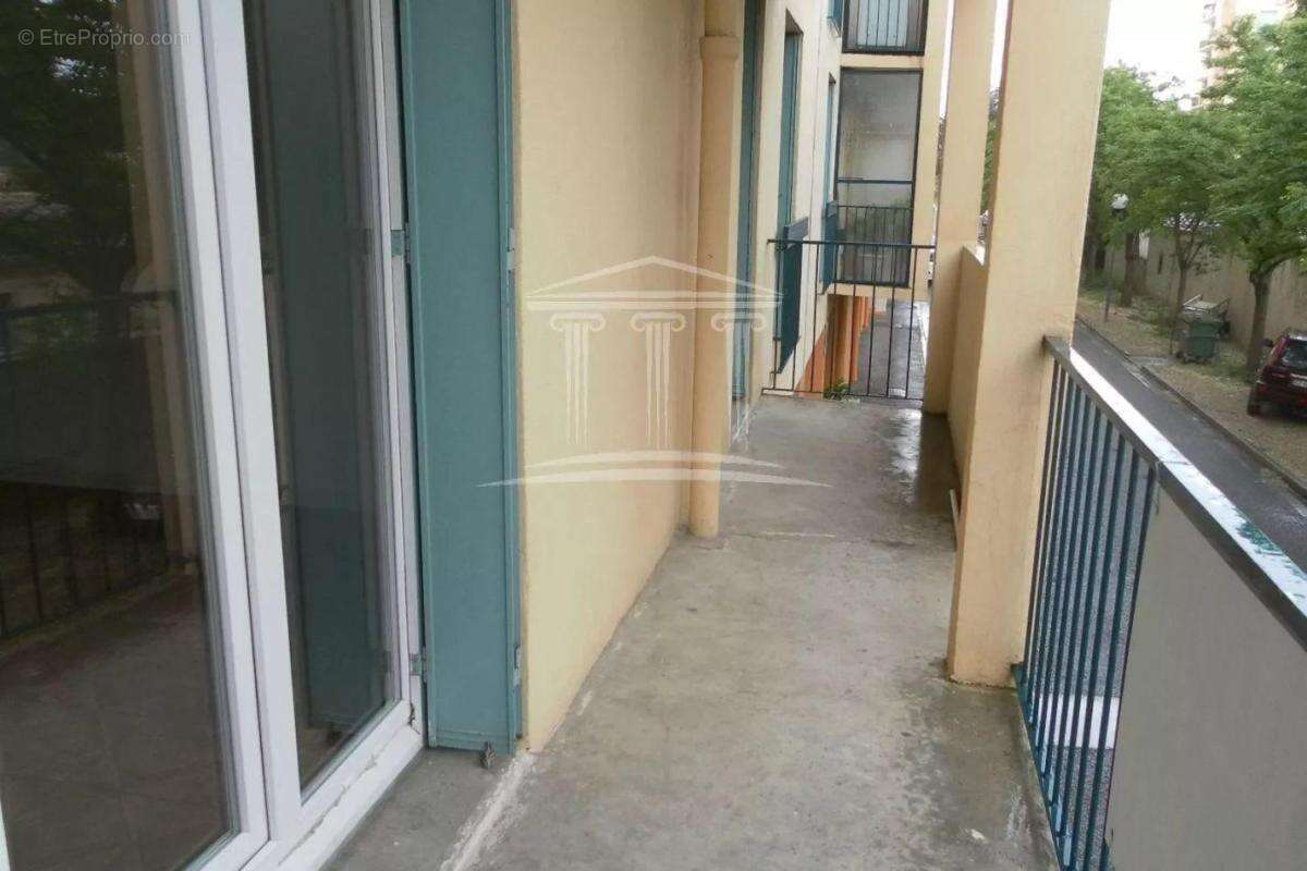 Appartement à SORGUES