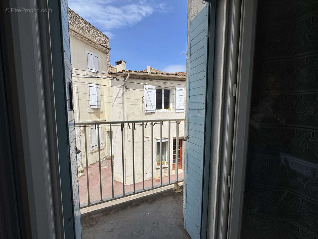 Maison à COURSAN