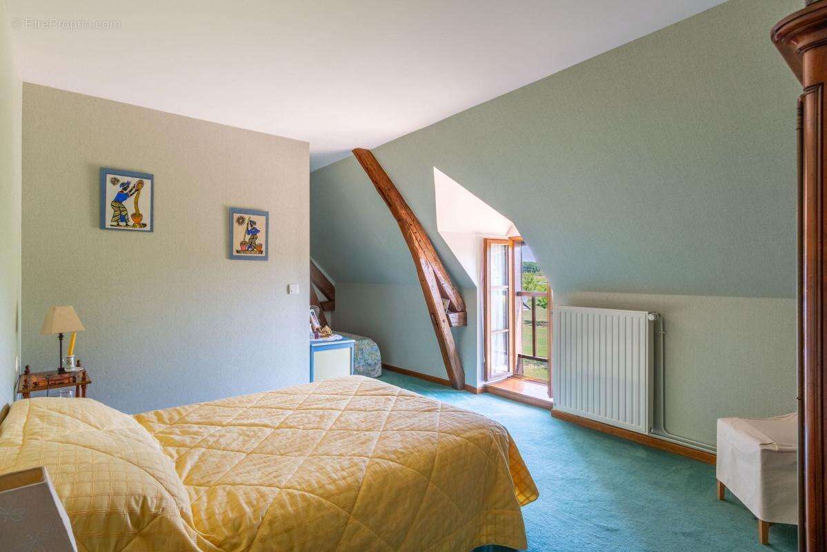 Maison à COUDDES