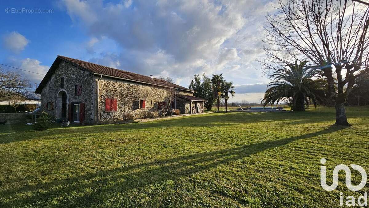 Photo 2 - Maison à SAINT-PE-DE-LEREN