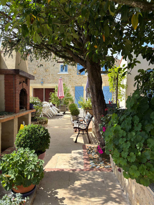 Maison à PISSOTTE