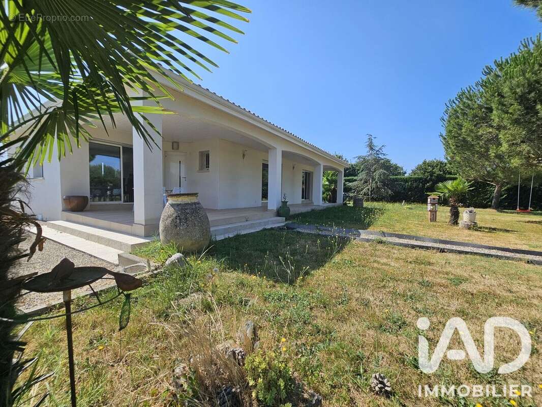 Photo 2 - Maison à CASTELSARRASIN