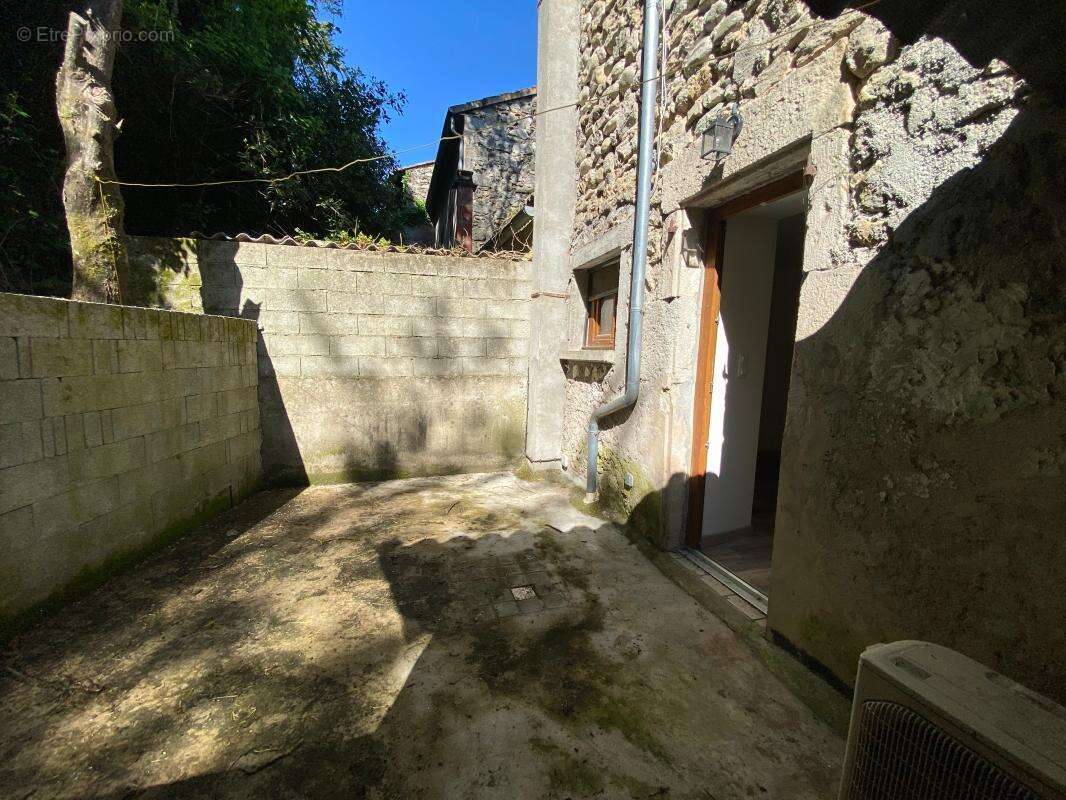 Maison à JOYEUSE