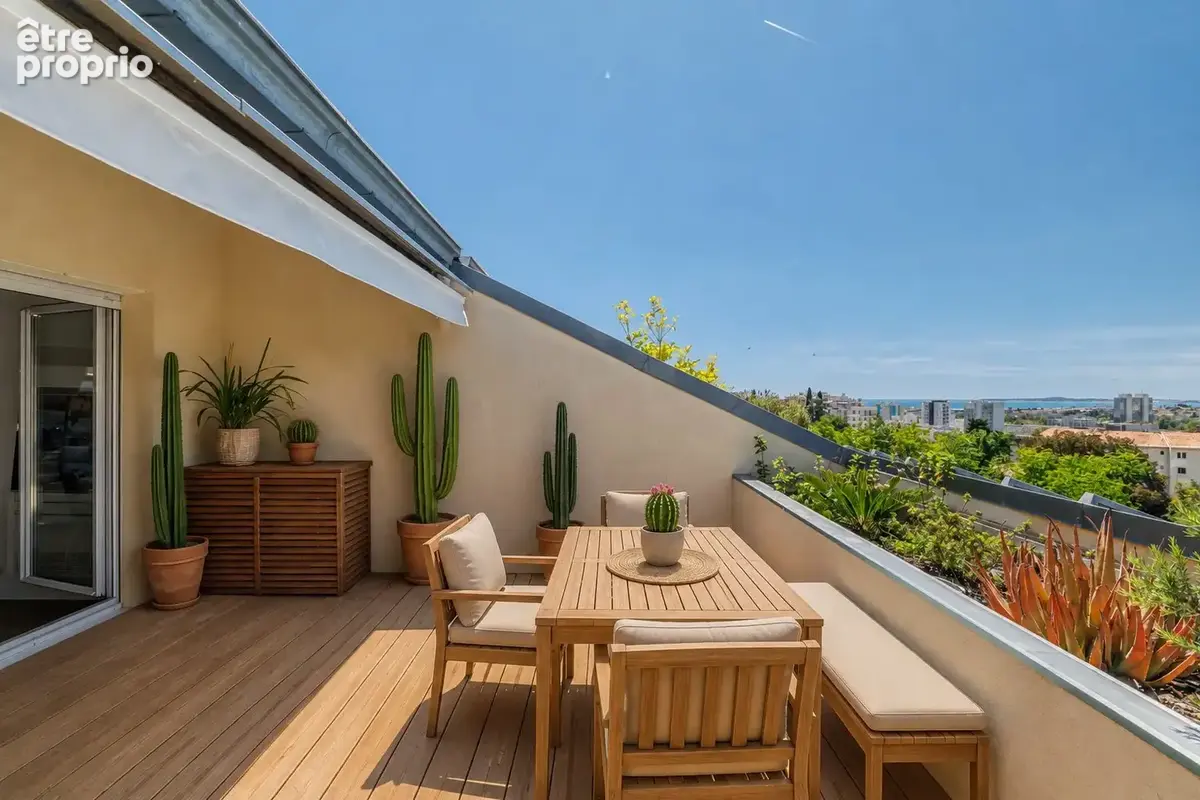 Appartement à NICE