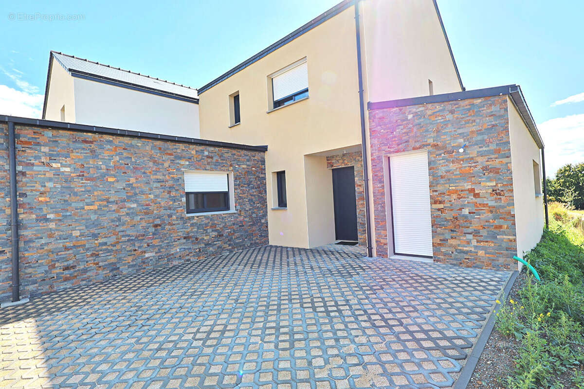 A VENDRE Maison Saint-pere Marc En Poulet 5 pièce(s) 132 m2 - photo 7