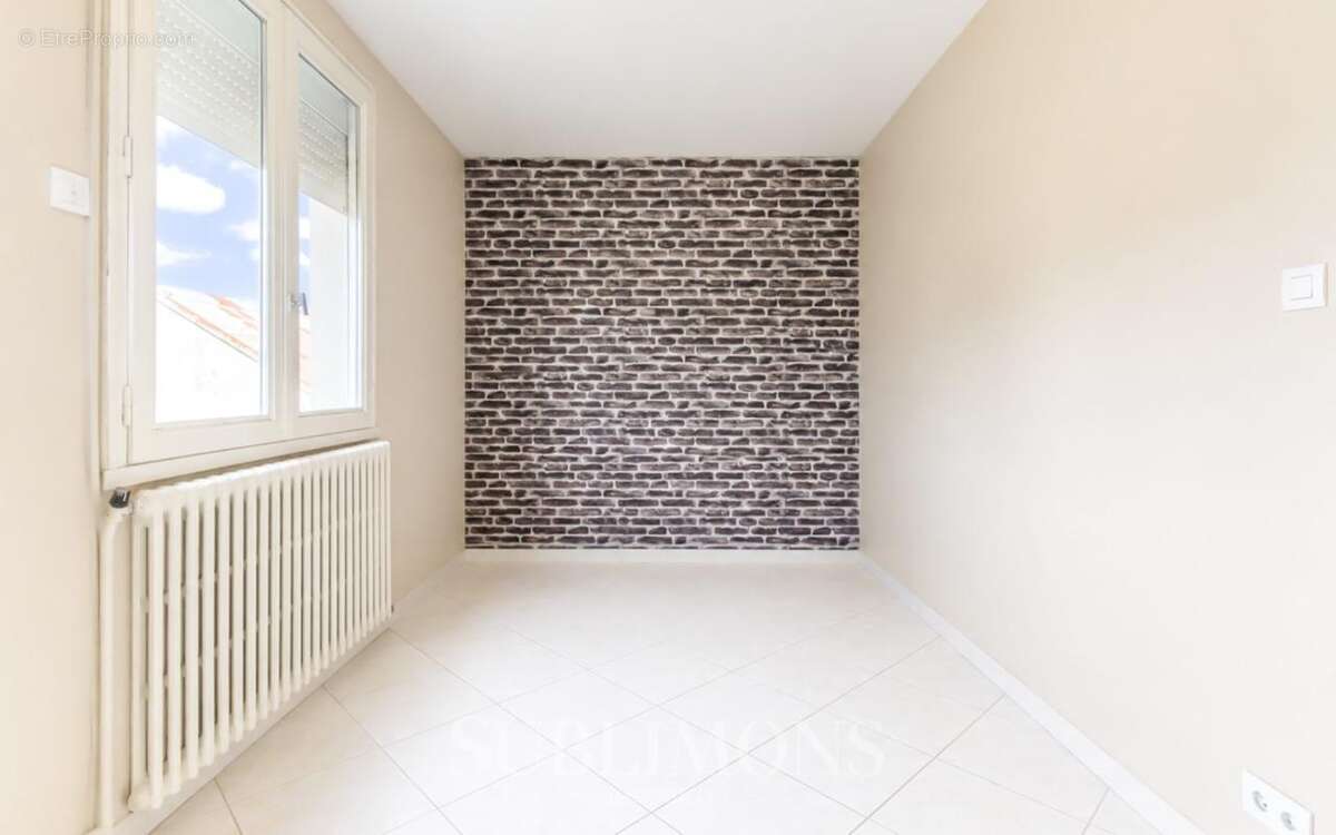 Maison traditionnelle sur sous-sol - photo 7
