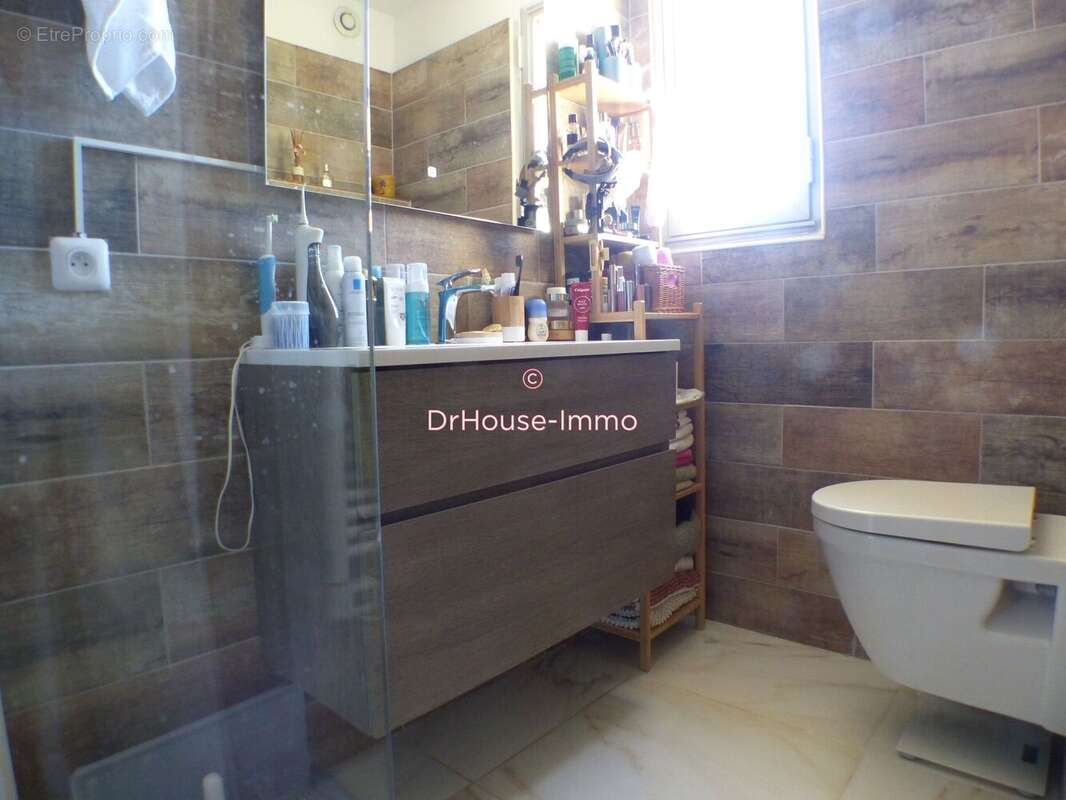 Appartement à MARSEILLE-13E