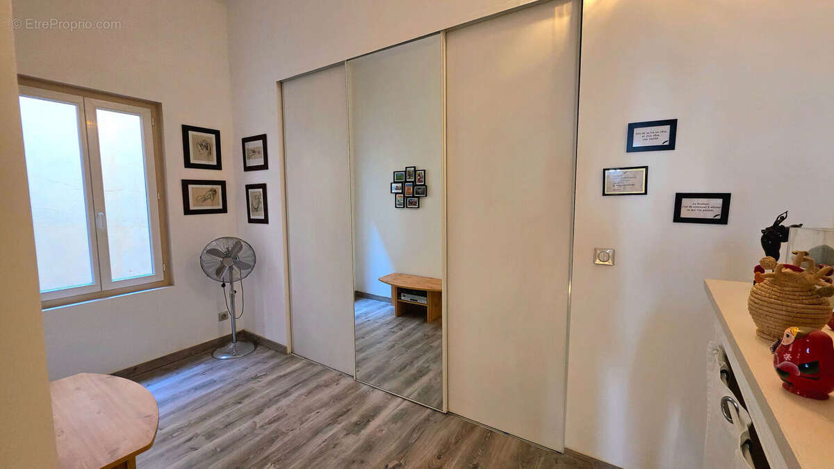 Appartement à LOUPIAN