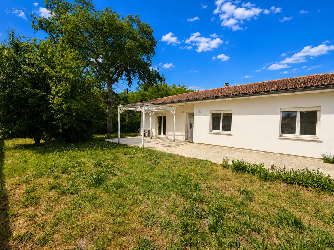 Maison à FARGUES
